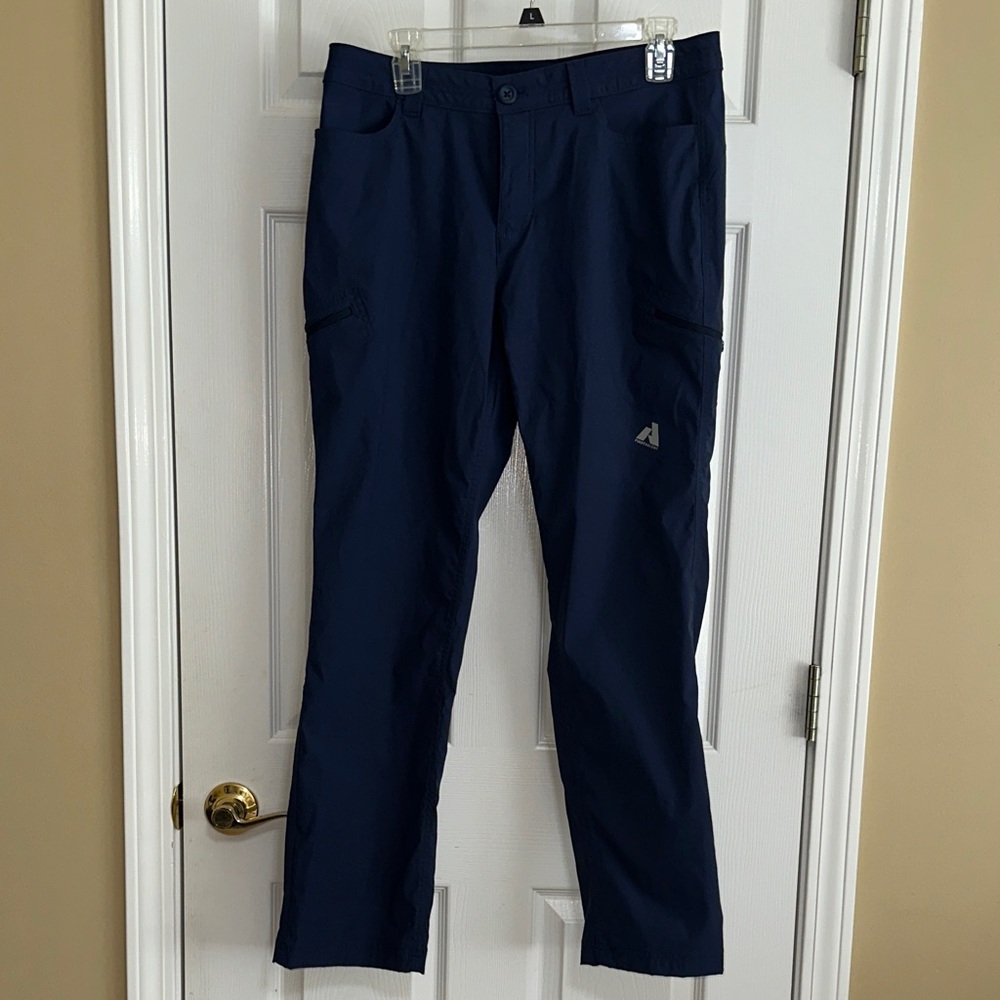 Eddie Bauer women’s Rainier Indigo straight Leg pants